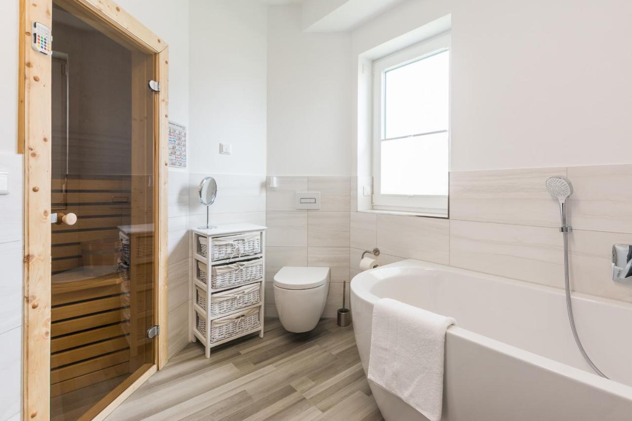 Luxus-See-Domizil Mit Sauna, Kamin Und Boot-130 Qm Fuer 6 Personen Краков ам Зее Екстериор снимка